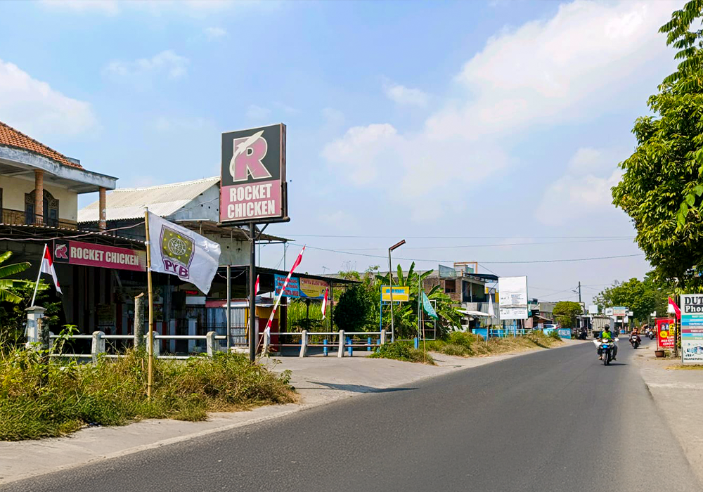 RUMAH DI KAB. JOMBANG - NPL227-4 - foto 6